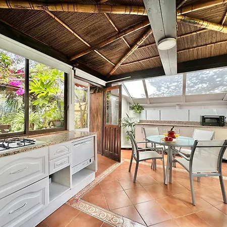 Apartamento Oasis Garden *